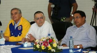 Diosdado Cabello se reúne con autoridades ALMA