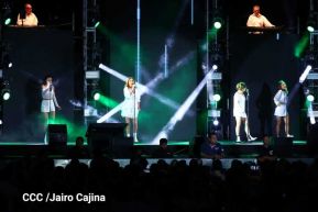 Una noche con la energía de Pandora y Flans