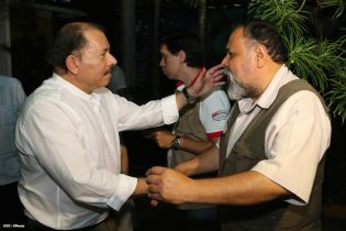 Daniel y Rosario se reúnen con delegación venezolana de alto nivel encabezada por Diosdado Cabello