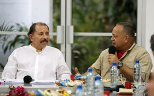 Daniel y Rosario se reúnen con delegación venezolana de alto nivel encabezada por Diosdado Cabello