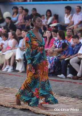 Segunda edición de la Pasarela Verano Occidente 2023 de Nicaragua Diseña