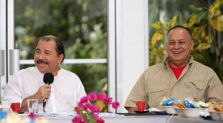 Daniel y Rosario se reúnen con delegación venezolana de alto nivel encabezada por Diosdado Cabello