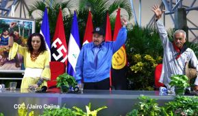 ¡Puño en Alto! ¡Libro Abierto!: 43 aniversario de la Gran Cruzada Nacional de Alfabetización