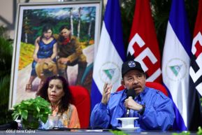 ¡Puño en Alto! ¡Libro Abierto!: 43 aniversario de la Gran Cruzada Nacional de Alfabetización