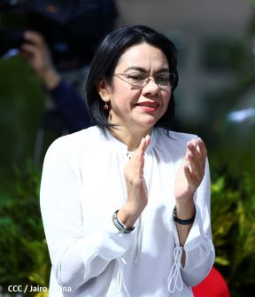 ¡Puño en Alto! ¡Libro Abierto!: 43 aniversario de la Gran Cruzada Nacional de Alfabetización