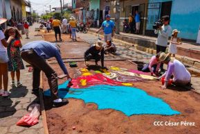 Alfombras Pasionarias: Arte que brota de las manos de un Pueblo de Fé, un Pueblo Cristiano