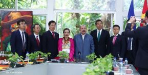 Encuentro del Presidente Comandante Daniel Ortega Saavedra y el Presidente del CIDCA