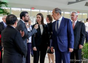 Presidente Daniel Ortega y Vicepresidenta Rosario Murillo en encuentro con Canciller de Rusia, Serguéi Lavrov