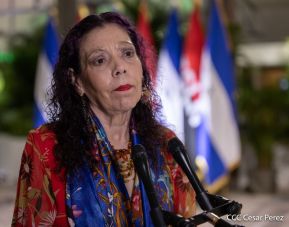 Presidente Daniel y Compañera Rosario conmemoran Día Nacional de la Paz