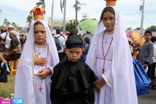 Cardenal Brenes participa en Viacrucis Penitencial