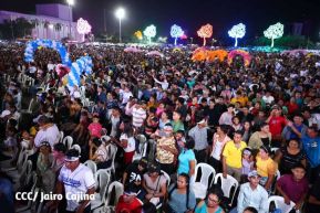 Noche de avivamiento y adoración en la vigilia de Ríos de Agua Viva