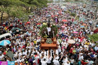 Cardenal Brenes participa en Viacrucis Penitencial
