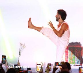 ¡Camilo junto a su tribu en Nicaragua!