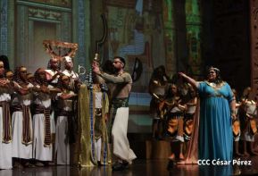 Espectacular noche verdiana en el Teatro Nacional Rubén Darío