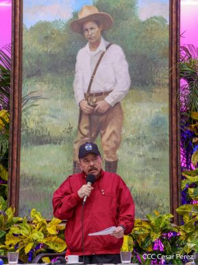 Conmemoración del 128 aniversario del natalicio del General Augusto C. Sandino