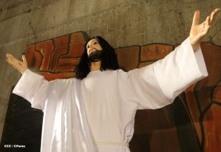 Cardenal Brenes: "Dios ha resucitado"