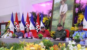 Conmemoración del 128 aniversario del natalicio del General Augusto C. Sandino