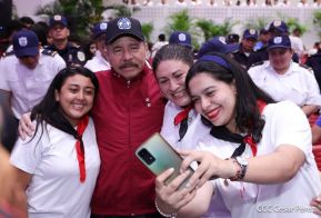 Conmemoración del 128 aniversario del natalicio del General Augusto C. Sandino