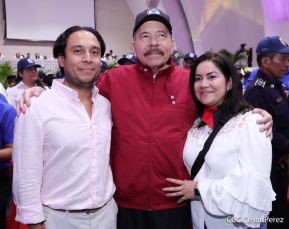 Conmemoración del 128 aniversario del natalicio del General Augusto C. Sandino