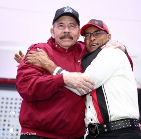 Conmemoración del 128 aniversario del natalicio del General Augusto C. Sandino