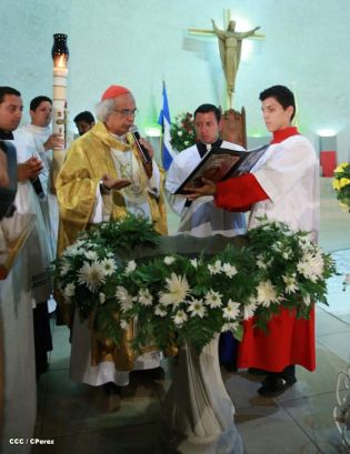 Cardenal Brenes: "Dios ha resucitado"