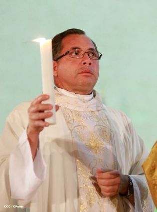 Cardenal Brenes: "Dios ha resucitado"