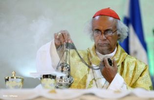 Cardenal Brenes: "Dios ha resucitado"