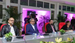 Comandante Daniel Ortega y Compañera Rosario se reúnen con el Presidente del PARLACEN