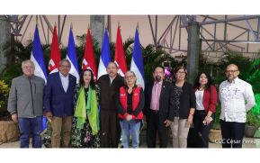 Comandante Daniel Ortega y Compañera Rosario se reúnen con el Presidente del PARLACEN