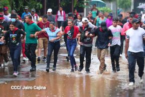 Caminata en honor a la gesta heroica de la Colina 110