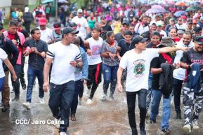 Caminata en honor a la gesta heroica de la Colina 110