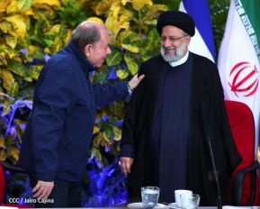 Presidente Daniel Ortega y Vicepresidenta Rosario Murillo en Acto de Clausura de la Visita del Presidente de Irán