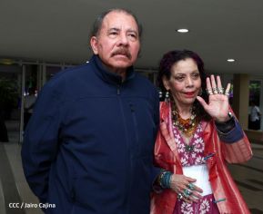 Presidente Daniel Ortega y Vicepresidenta Rosario Murillo en Acto de Clausura de la Visita del Presidente de Irán