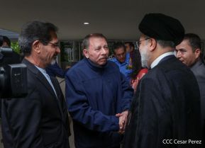 Presidente Daniel Ortega y Vicepresidenta Rosario Murillo en Acto de Clausura de la Visita del Presidente de Irán