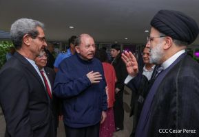 Presidente Daniel Ortega y Vicepresidenta Rosario Murillo en Acto de Clausura de la Visita del Presidente de Irán