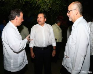 Presidente Daniel y Compañera Rosario sostienen encuentro con Canciller de México