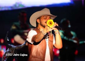 Así se vivió el concierto de Christian Nodal en Nicaragua