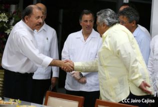 Presidente Daniel y Compañera Rosario sostienen encuentro con Canciller de México