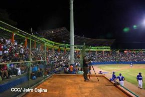 Inicia la Serie internacional de Béisbol Nicaragua versus Puerto Rico