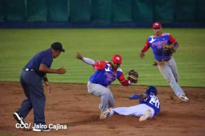 Inicia la Serie internacional de Béisbol Nicaragua versus Puerto Rico