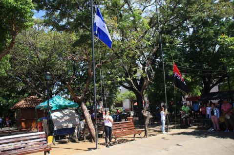 Así se conmemoró el 44 aniversario de la Liberación de León