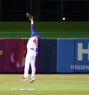 Inicia la Serie internacional de Béisbol Nicaragua versus Puerto Rico