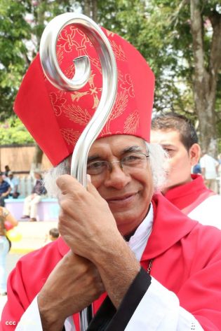 Cardenal Brenes oficia solemne misa en honor a San Marcos Evangelista