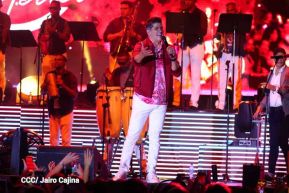 Esto fue lo que se vivió en el concierto de Olga Tañón y Eddy Herrera