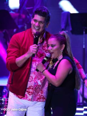 Esto fue lo que se vivió en el concierto de Olga Tañón y Eddy Herrera