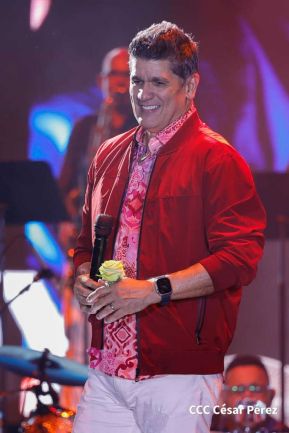 Esto fue lo que se vivió en el concierto de Olga Tañón y Eddy Herrera