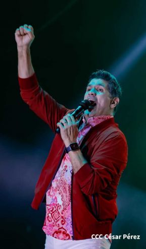 Esto fue lo que se vivió en el concierto de Olga Tañón y Eddy Herrera