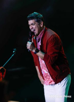 Esto fue lo que se vivió en el concierto de Olga Tañón y Eddy Herrera