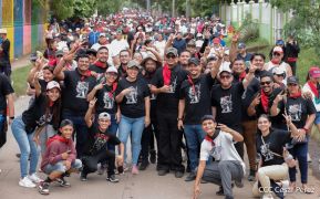 Militantes sandinistas participan en caminata en honor al Repliegue Táctico a Masaya