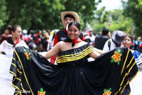 Miles de sandinistas caminan en saludo al 44/19 en Julio Victorioso